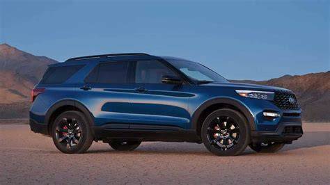Engine of the 2022 Ford Explorer ST
