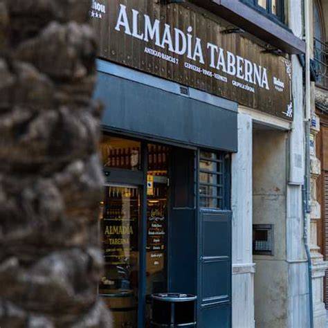 A Taberna traseiras