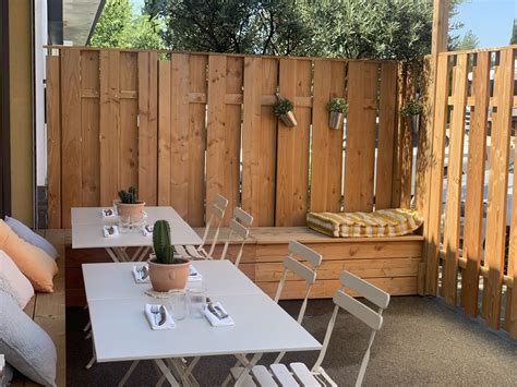 ACAMPA Restaurant à Fuveau