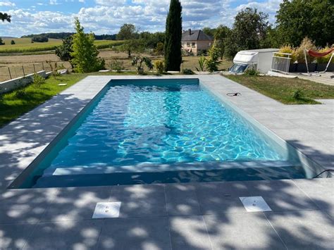 AJ Piscine à Lutterbach