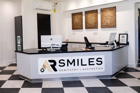 AR Smiles (formerly The Neighbourhood Dentist)