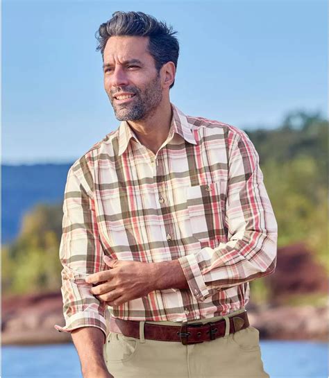 ATLAS FOR MEN à Paris