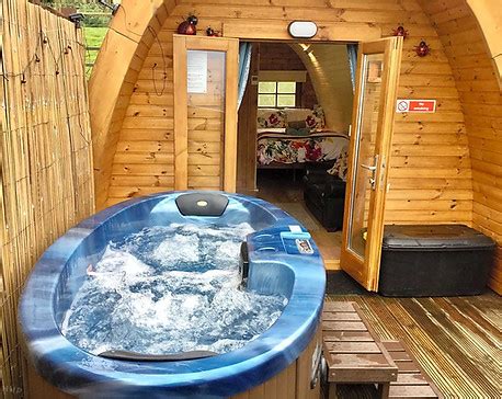 Acorns Holiday Let and Luxury Glamping