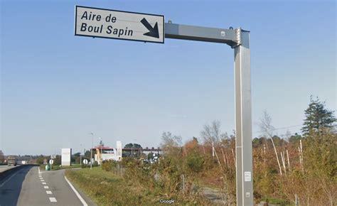 Aire De Boul Sapin à Brandérion