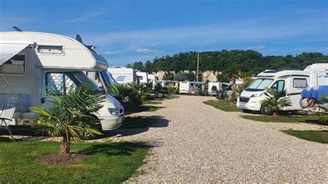 Aire de camping car à la ferme - France passion à Heurteauville