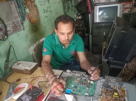 Akhilesh LED and LCD TV Repair in Noida