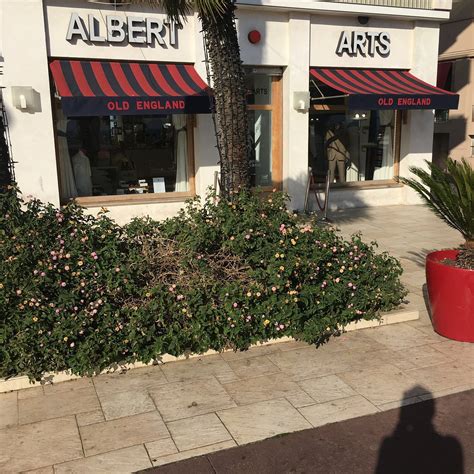 Albert Arts à Nice