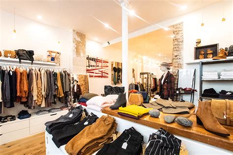 Alison White à Paris