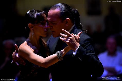 download Alla bisogna tango si balla