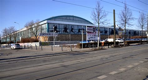 Alte Eisbären Bärenhöhle