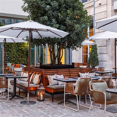 Altro Frenchie à Paris