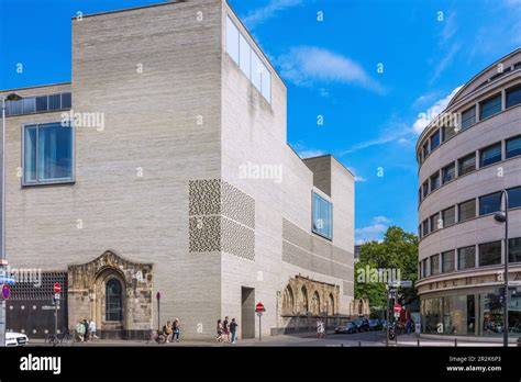 Am Museum Cologne