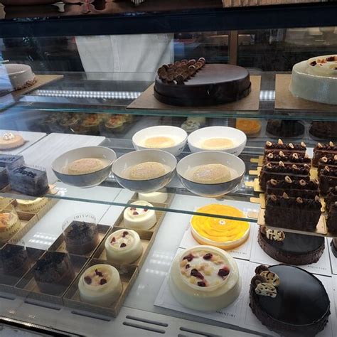 Amintiri - Patisserie | Cafe | Cake Shop