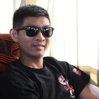 Andreas Setiadi: Revolutionizing Parapuan in Indonesia