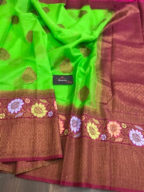 Annapoorneshwari sareees and textiles,k r pet