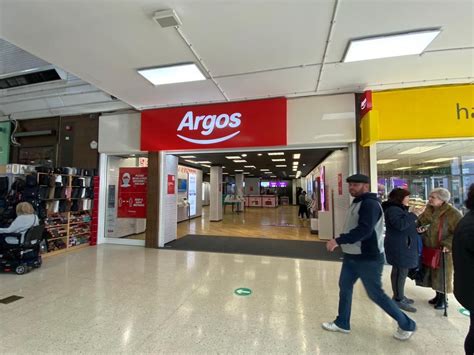 Argos Bishops Waltham (Sainsbury's C&C)