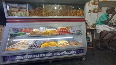 Ariya Bhavan Sweets (highest quality muruku, sweets and Savouries