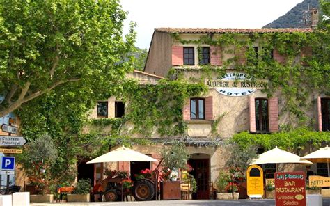 Auberge de Rustreou à Rustrel