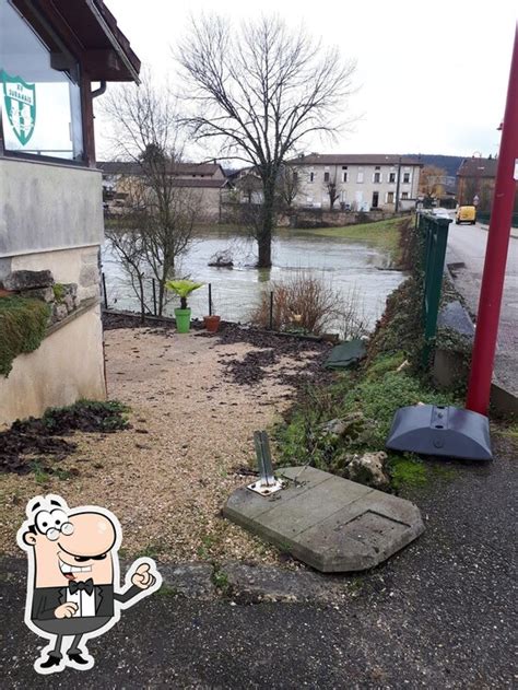 Auberge du Pont à Simandre-sur-Suran