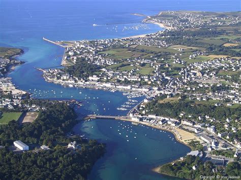 Audierne Distribution à Audierne