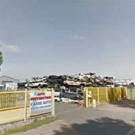 Auto Destruction à Giberville