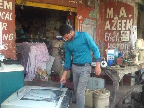 Azeem washing shop & car point