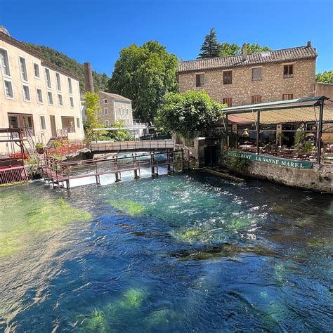 Azur Cab Driver à Arles