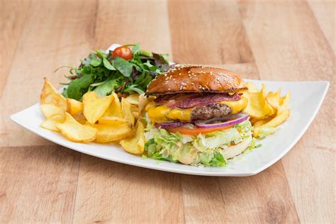 B-COMME à Courbevoie