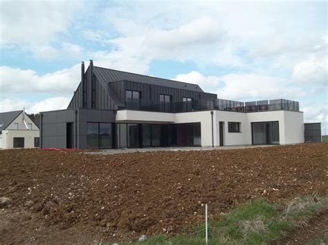 BATIMENT CONCEPT à Prouzel