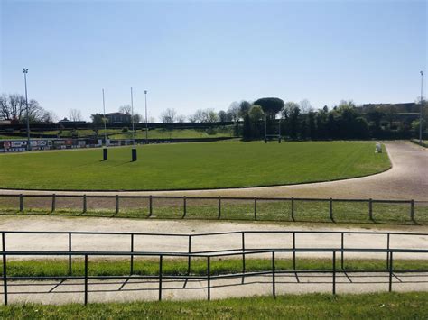 BLAYE STADE à Blaye