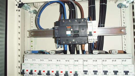 BOULARD - ELECTRICITE à Colombes