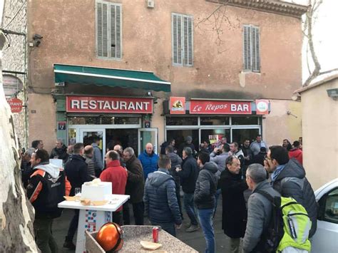 Bar Restaurant Le Repos à Vitrolles