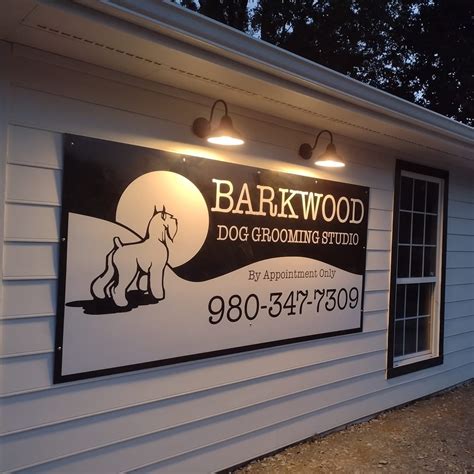 BarkWood Dog Grooming