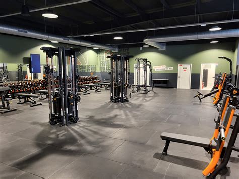 Basic-Fit à Laval