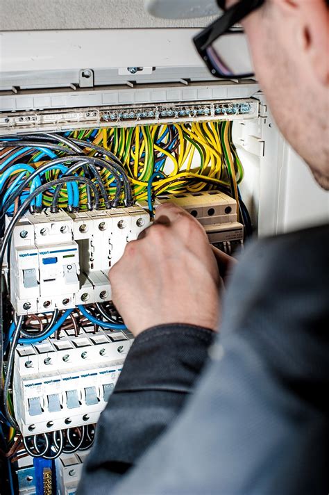 Bat Elec31 à Castelginest