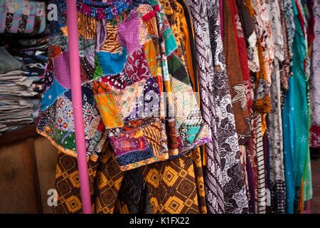 Batik-Bekleidungsgeschäft