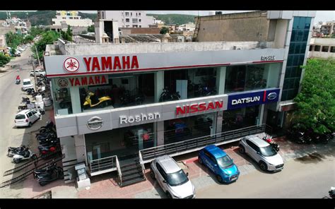 Bharati auto care Yamaha service center (private )