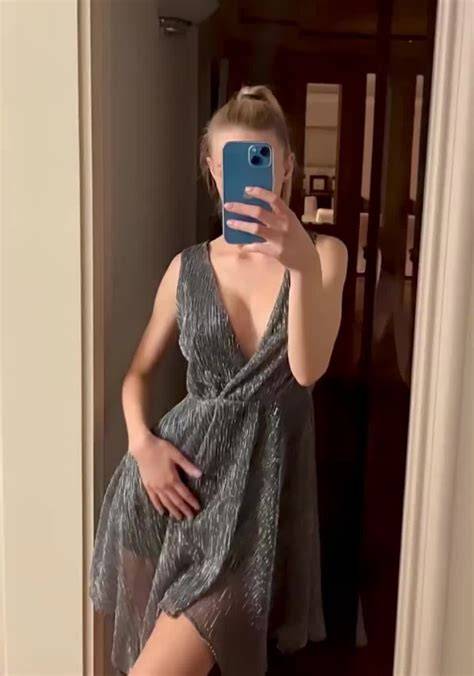 BlakelySnow (TinaLewis1) Onlyfans Leak 21 HD