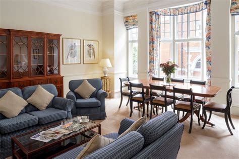 Blue Bank Suite - Luxury Serviced Accommodation hosted by Grandeur Property