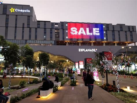 BlueStone Jewellery Esplanade Mall, Bhubaneswar