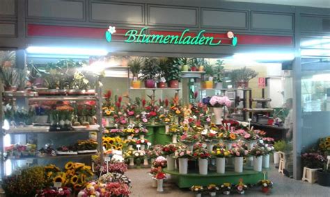 Blumenladen im S-Bahnhof Tempelhof