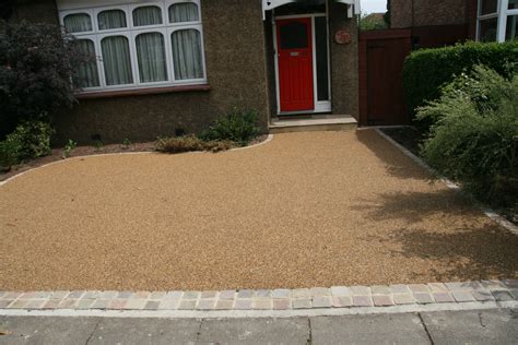 Bonded Gravel Drives crawley | Home Counties