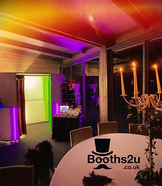 Booths2u Photo booth Hire