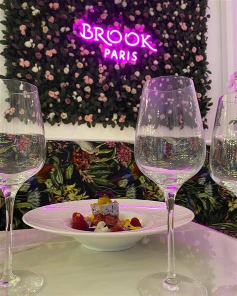 Brook à Paris