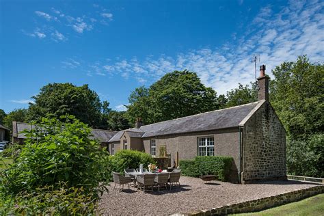 Brunton House and Cottages