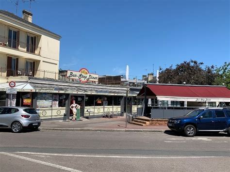 Bus Stop Diner à Vernon