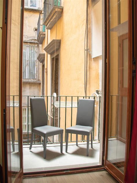 CENTRO STORICO DI NAPOLI APARTMENTS Naples