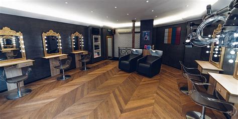 CF Coiffeurs. à Paris