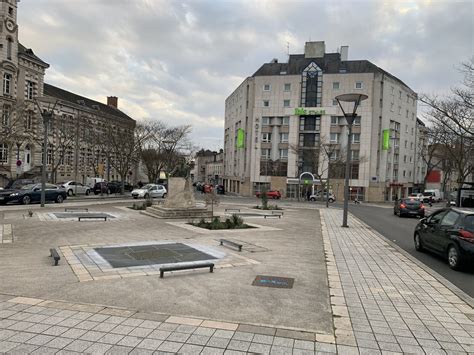 Cache Cache à Thiers