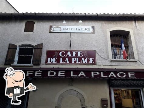 Cafe de la Place à Codognan
